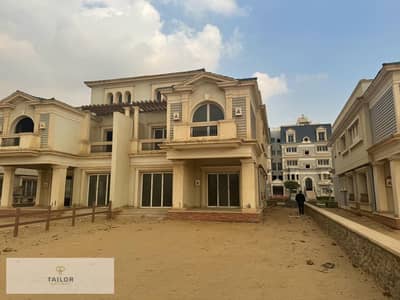 5 Bedroom Twin House for Sale in New Cairo, Cairo - c1856ad2-2282-421d-820b-aba983f1d9b3. jpeg
