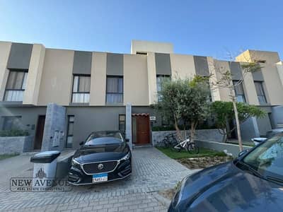 3 Bedroom Townhouse for Sale in Shorouk City, Cairo - WhatsApp Image 2025-08-27 at 1.00. 36 PM. jpg