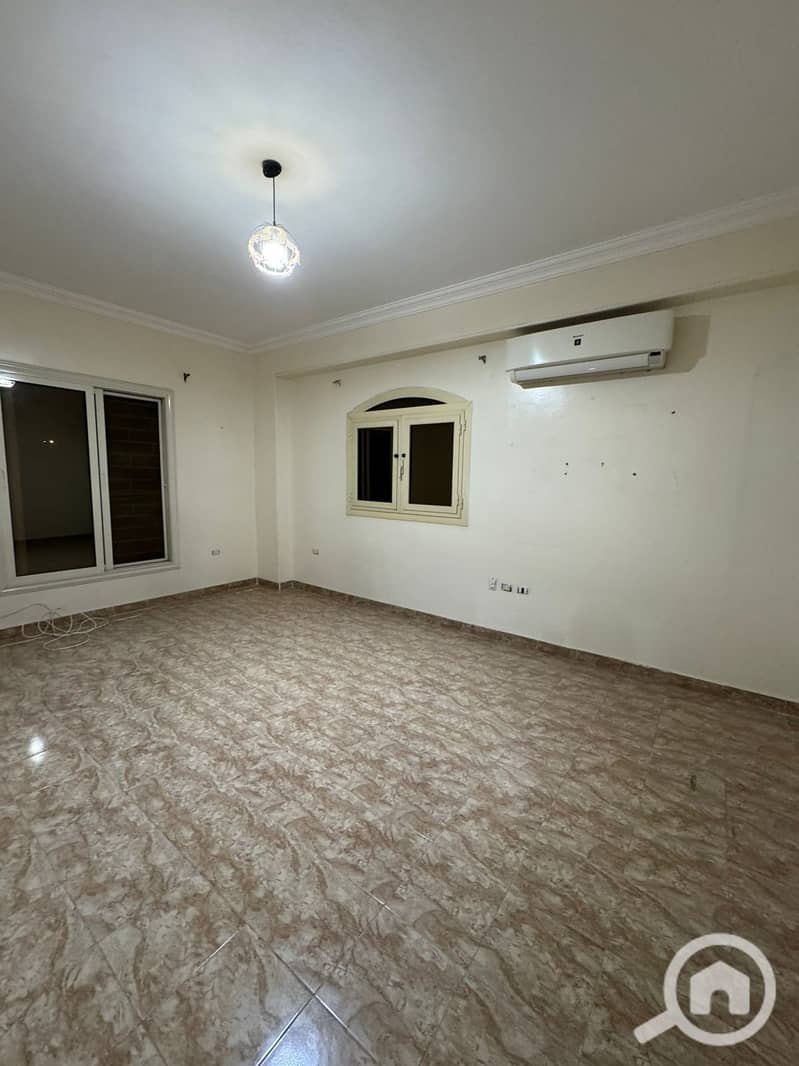 5 صورة واتساب بتاريخ 1447-03-15 في 12.40. 03_5dfc3ec1. jpg