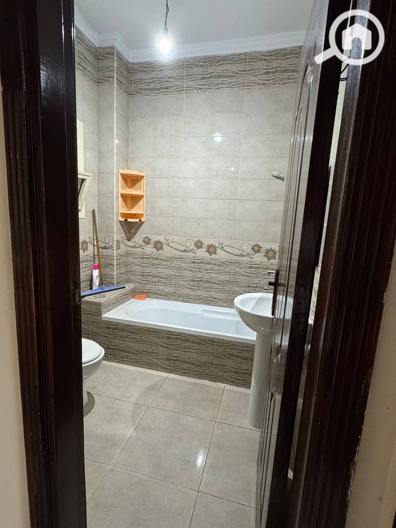 7 صورة واتساب بتاريخ 1447-03-15 في 12.40. 03_6b77ced8. jpg