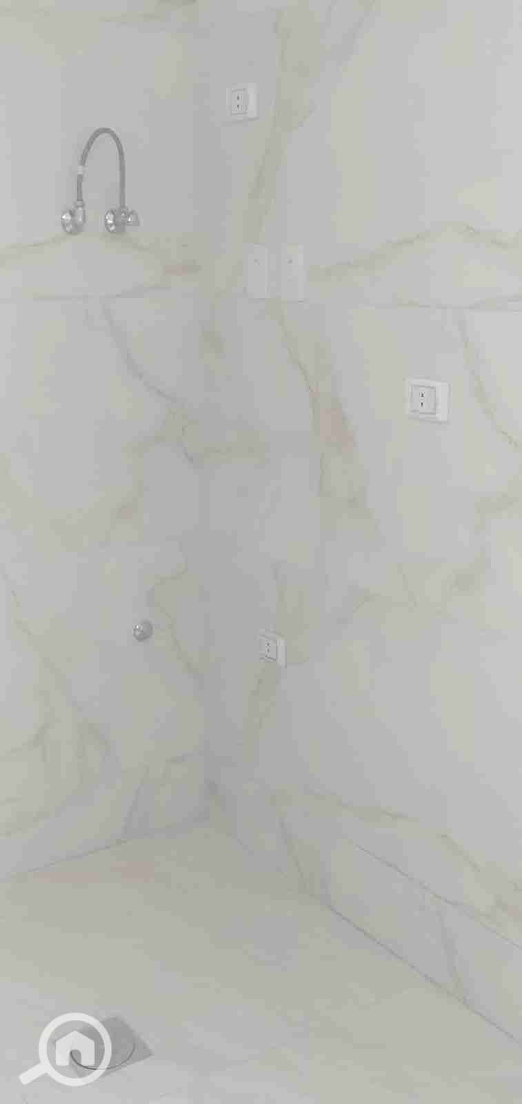 3 1000647245. jpg