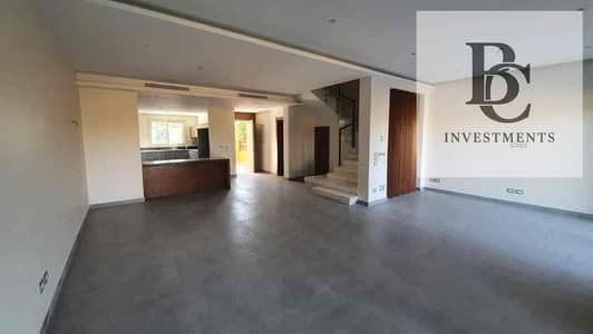 4 Bedroom Townhouse for Sale in New Cairo, Cairo - 1e209f06-a333-44a1-bb6f-41d79b5b2866. jpg