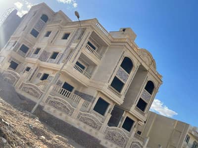 Residential Land for Sale in 6th of October, Giza - عماره جديده في المنطقه السياحيه الثالثه وراء نادي الصيد