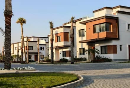 6 Bedroom Twin House for Sale in New Cairo, Cairo - 92ac6ee0-9b4f-47dd-8f9d-259de589e968. jpeg