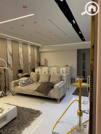 3 Bedroom Flat for Sale in Hadayek October, Giza - 147f911c-31d1-419e-a6c2-5516be660618. jpg