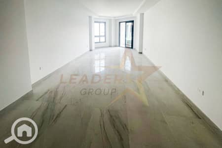 3 Bedroom Apartment for Rent in Smoha, Alexandria - 1. jpg