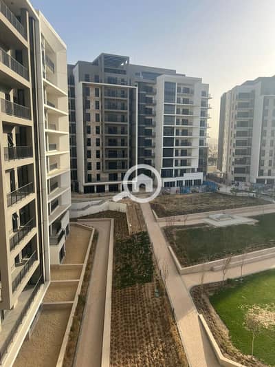 3 Bedroom Flat for Sale in Sheikh Zayed, Giza - IMG-20250728-WA0161. jpg