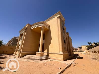 6 Bedroom Villa for Sale in New Cairo, Cairo - 0482e84a-e483-4ab4-89fc-c53e0811349a. jpg