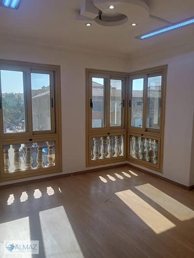 3 Bedroom Duplex for Rent in New Cairo, Cairo - IMG-20250908-WA0113. jpg