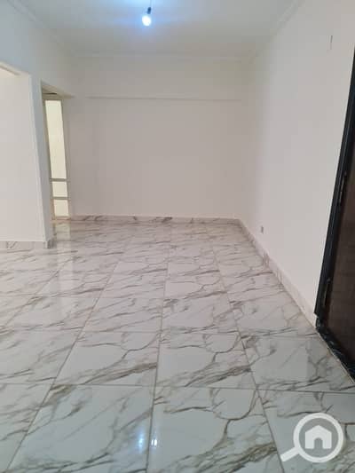 Office for Rent in Glim, Alexandria - ccea45f1-2703-4ce6-9cc4-0cc0ca64b575. jpg