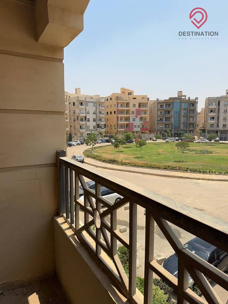 2 fcdf160a-4ab6-41a4-9a49-fd6b785f89ce. jpg