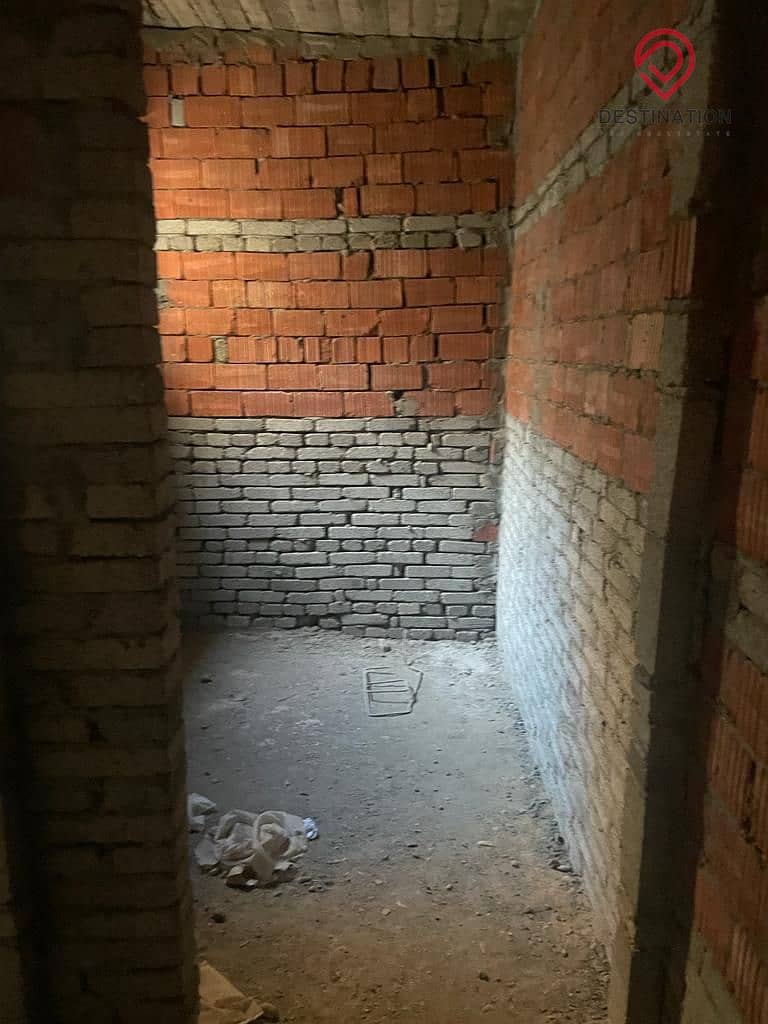 9 6228d477-cac9-4143-90b3-28601b06d0d6. jpg