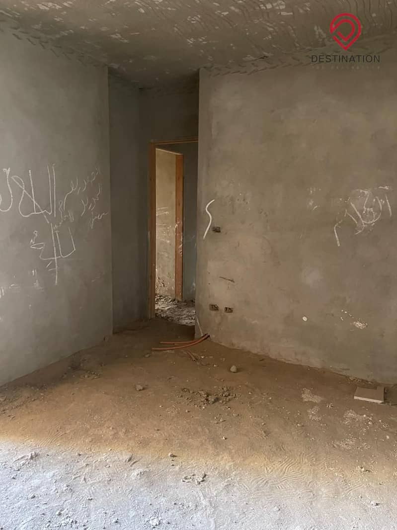 2 1cdb85bc-56fd-4d2f-ba8c-4ab15010a393. jpg