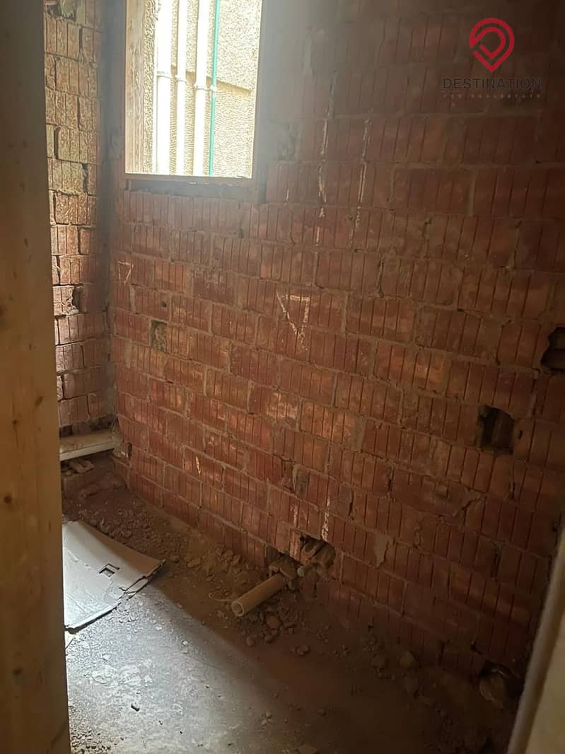 4 04bb1c80-4b54-4bb7-9974-c412c5f3aa29. jpg