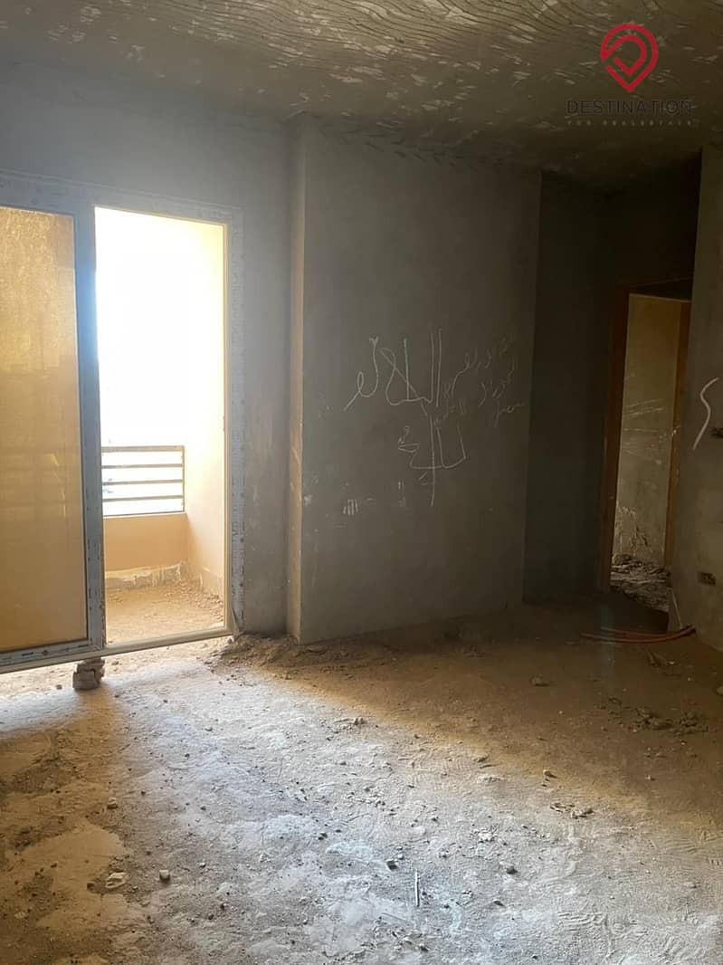 12 5353e1b1-2fd4-4f8e-890f-96d12c44ba57. jpg