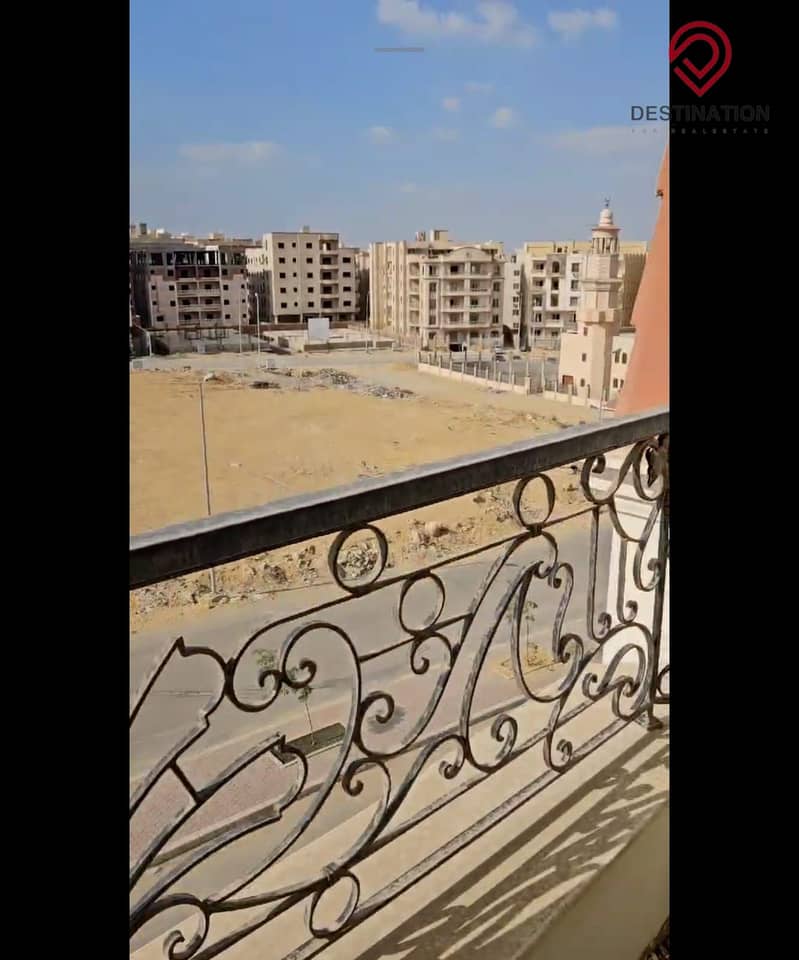 11 3638ccee-7932-45d0-94a1-a250a295b3eb. jpg