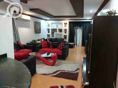 شقة 3 غرف نوم للايجار في المعادي، القاهرة - 869. jpg