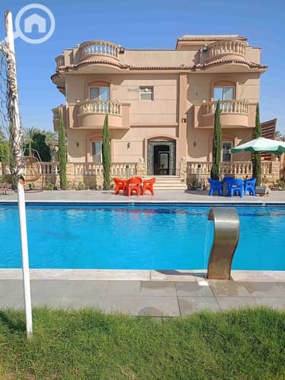 4 Bedroom Villa for Rent in 6th of October, Giza - IMG20250522162959. jpg 4 Bedroom Villa for Rent in 6th of October, Giza - IMG20250522162959. jpg