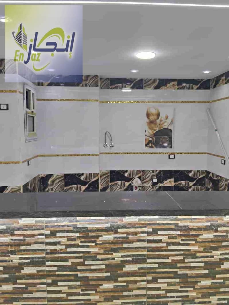 8 1000075522. jpg