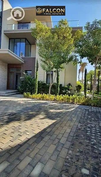 5 Bedroom Villa for Sale in Sheikh Zayed, Giza - image. png
