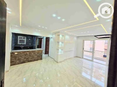 2 Bedroom Flat for Sale in Hadayek October, Giza - IMG-20250405-WA0001. jpg