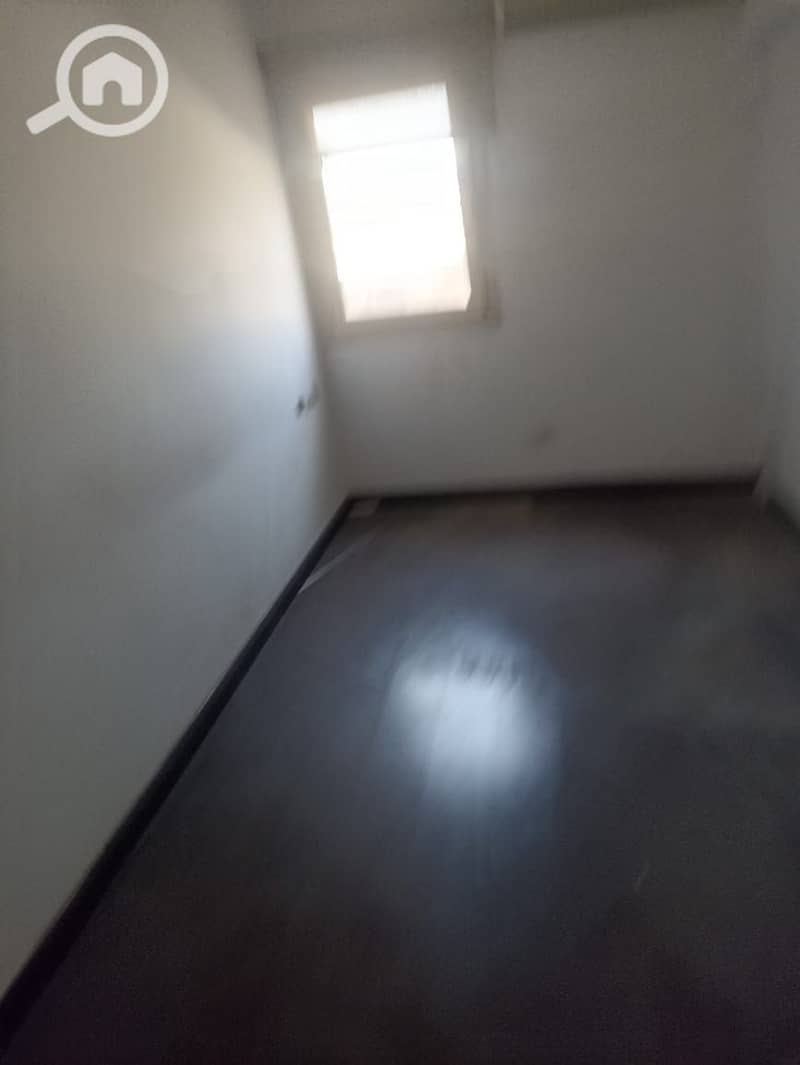 7 1000419795. jpg