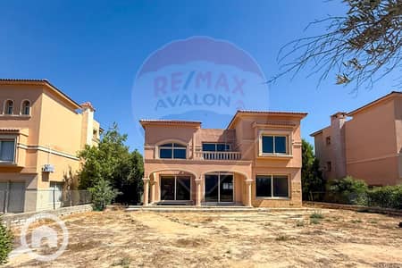 فیلا 7 غرف نوم للبيع في عجمي، الإسكندرية - 1. jpg