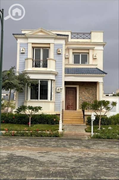 5 Bedroom Villa for Sale in 6th of October, Giza - 2edff0e9-de9c-4c01-8cc8-330c762b8b68. jpeg