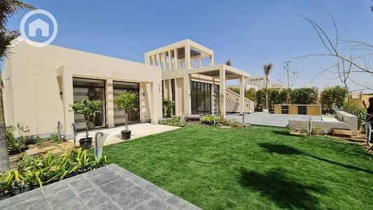 توين هاوس 4 غرف نوم للبيع في 6 أكتوبر، الجيزة - IMG-20231120-WA0327. jpg