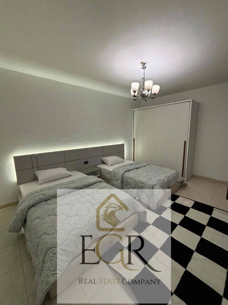 4 be4dcdb8-ceb2-4d79-bed1-79bd9ca98259. jpg