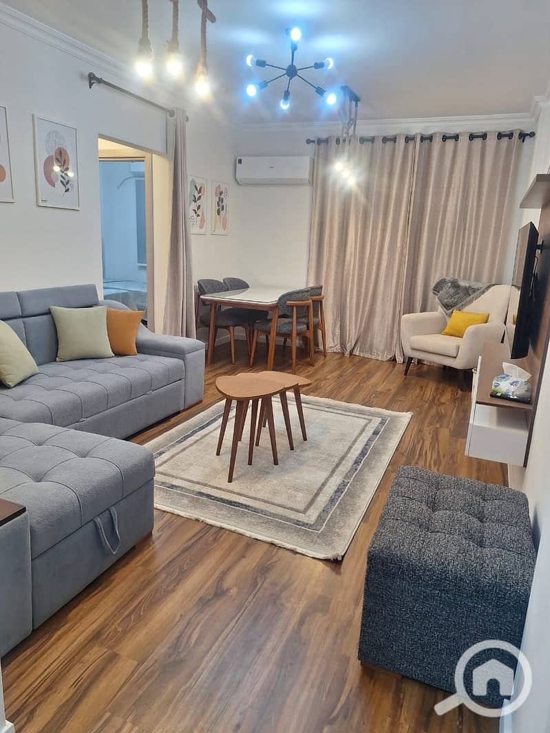 Luxury apartments 2bed room furniture with AC