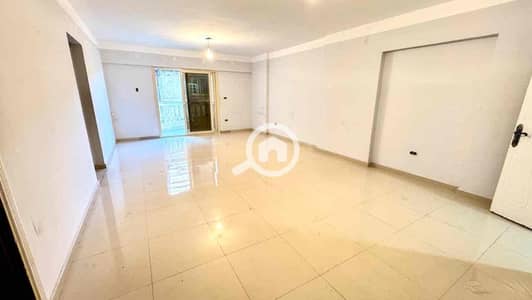 Office for Rent in Stanley, Alexandria - 77e17ecf-0c13-436e-8f01-235701e10255. jpg