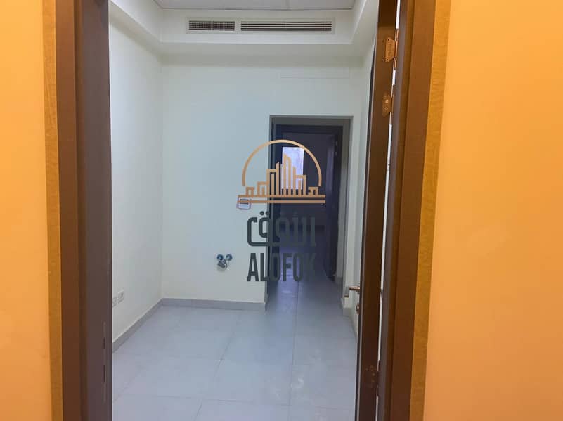 11 WhatsApp Image 2025-08-28 at 15.41. 01_55ea54ff. jpg