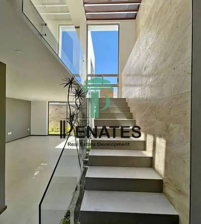 4 Bedroom Penthouse for Sale in New Cairo, Cairo - Interior-1 (81). jpg