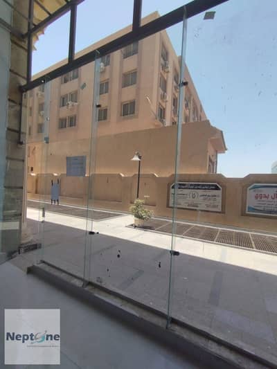 Office for Rent in 6th of October, Giza - للايجار محل ارضى 74م متشطب تجارى ادارى كافة الانشطة