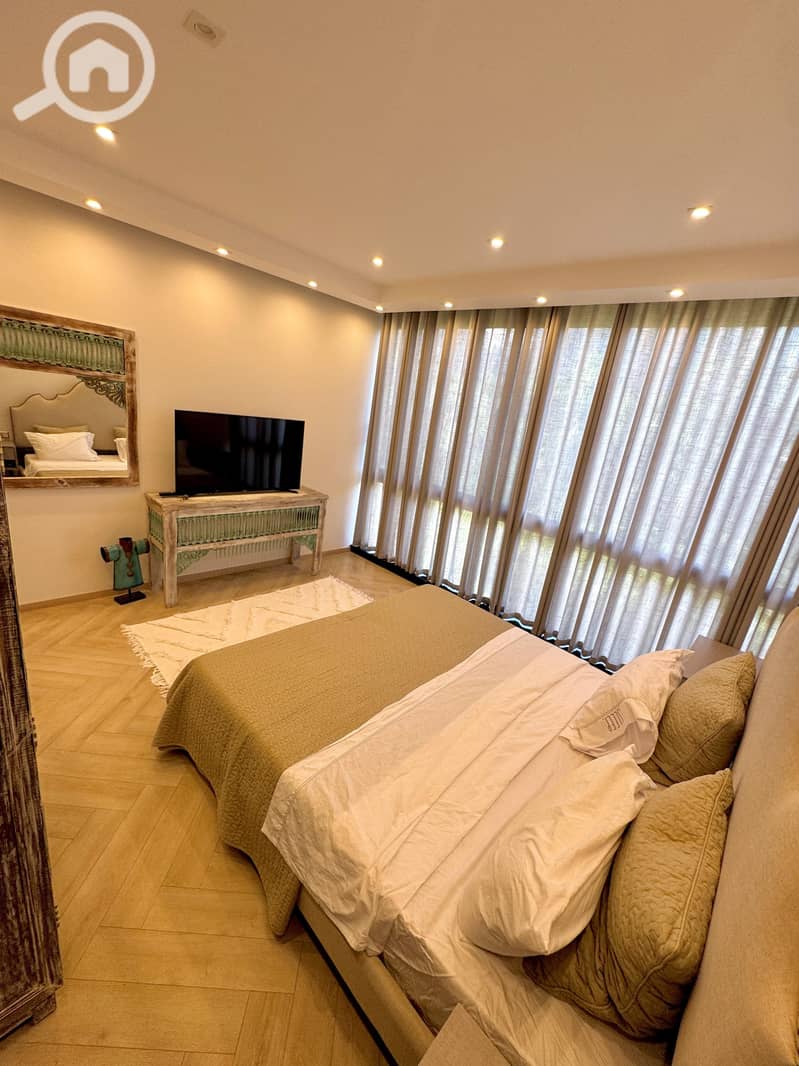 2 58bde828-3d96-4a95-9bf7-adbee32eb120. jpg