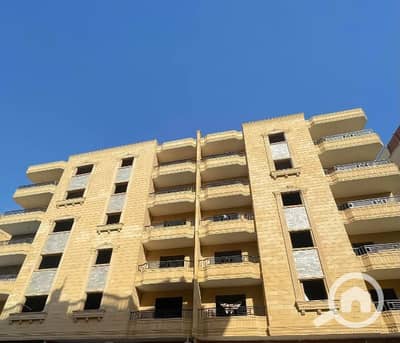 شقة 3 غرف نوم للبيع في حدائق الاهرام، الجيزة - فرصة للشباب – مساحة خيالية بأقل مقدم وأطول فترة سداد