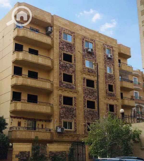 بجوار البوابه مباشره 128م بجوار البوابه مباشره 128م