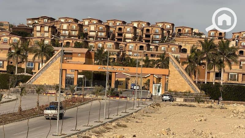 فيلا مستقلة بجوار مول مصر