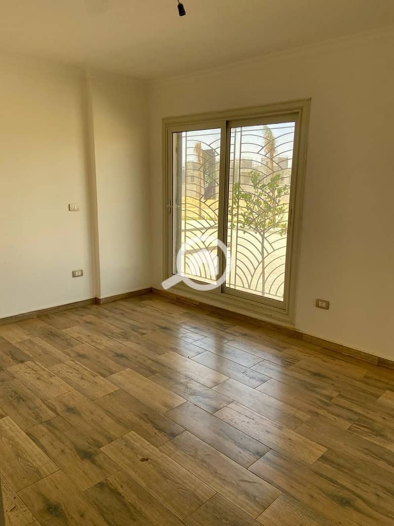 3 fabc596d-bb4f-4605-a6f2-78630f8f381e. jpg