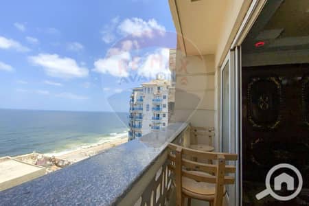 3 Bedroom Flat for Rent in Shatby, Alexandria - 1. jpg