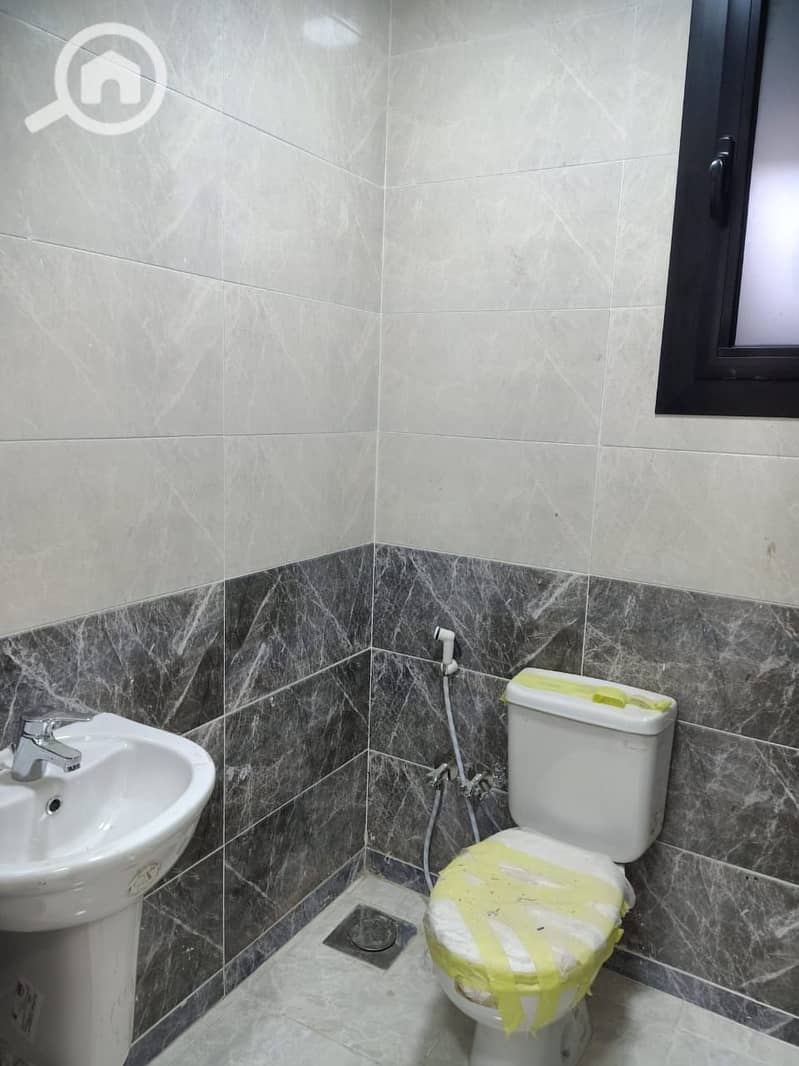 8 صورة واتساب بتاريخ 2025-09-10 في 12.09. 38_808dcfec. jpg