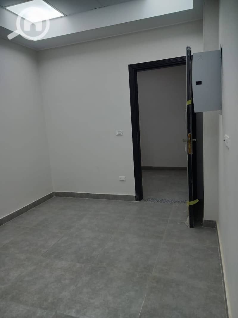 4 صورة واتساب بتاريخ 2025-09-10 في 12.09. 38_fcf33d13. jpg