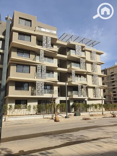 3 Bedroom Flat for Sale in 6th of October, Giza - 0f1cf7c5-18c6-41ff-967f-72afab33b7f3. jpg