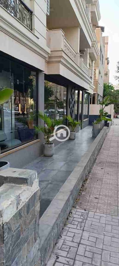 Retail for Rent in Heliopolis, Cairo - 1000208660. jpg