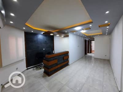 Office for Rent in Zahraa Al Maadi, Cairo - للإيجار مكتب اداري مقر للشركات في مبني اداري علي دائري المعادي مباشر