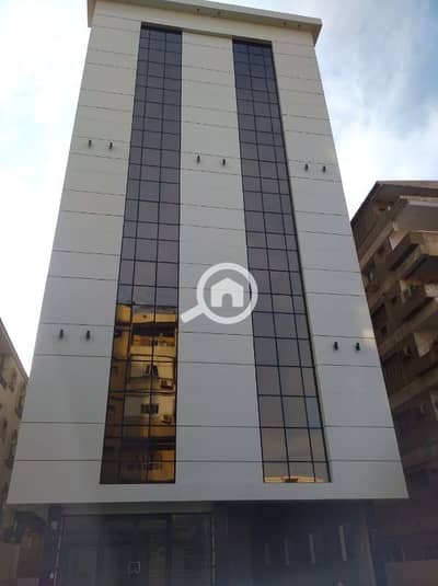 Commercial Building for Rent in Maadi, Cairo - للإيجار مبني اداري متشطب 3500م في ارقي اماكن المعادي الجديده