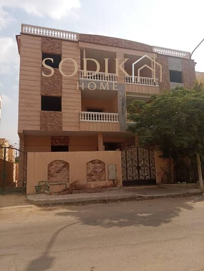 فیلا 3 غرف نوم للبيع في العبور، القاهرة - WhatsApp Image 2025-09-10 at 12.48. 00 AM. jpeg