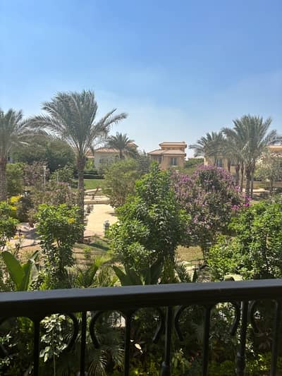 5 Bedroom Villa for Sale in New Cairo, Cairo - Luxurious villa in Hyde Park new Cairo for sale