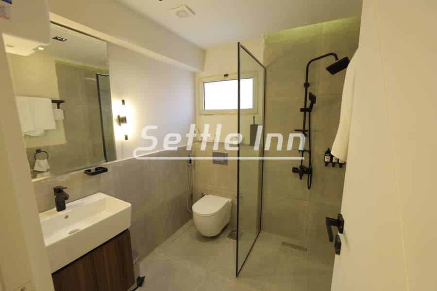 11 1E5A5975. JPG